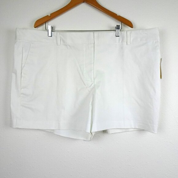 Michael Kors Chino Shorts Women's Plus Size 24W White Stretch - Picture 1 of 9
